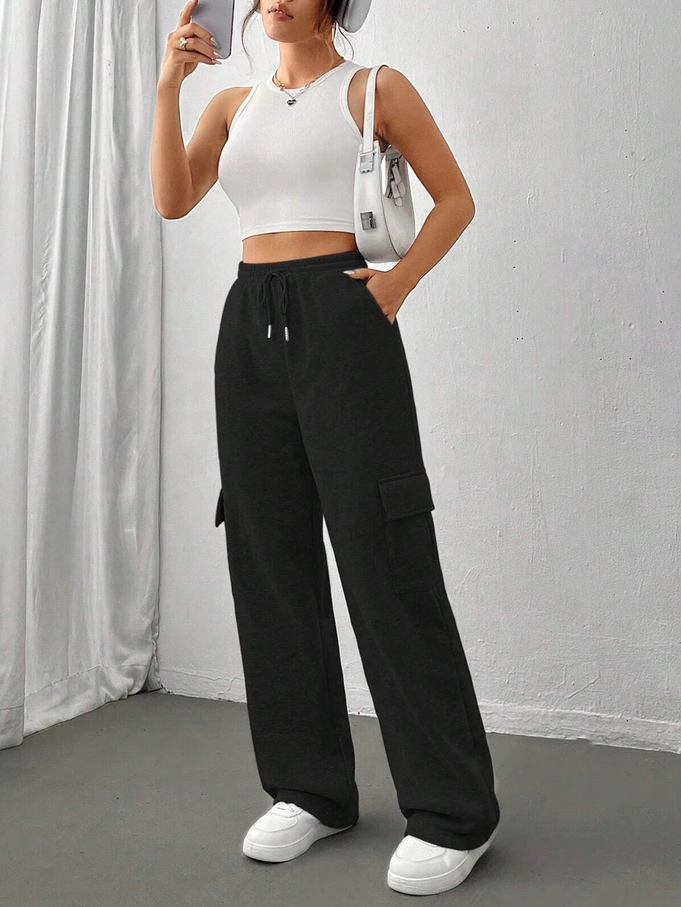 Women Running Cargo Sweatpants Fall Straight Baggy Wide Leg Lounge Pants Casual Workout Joggers Pants with Pockets